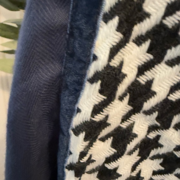 Patchwork Mixed Pattern Leopard Print & Houndstooth Large Scarf OS - Picture 5 of 16